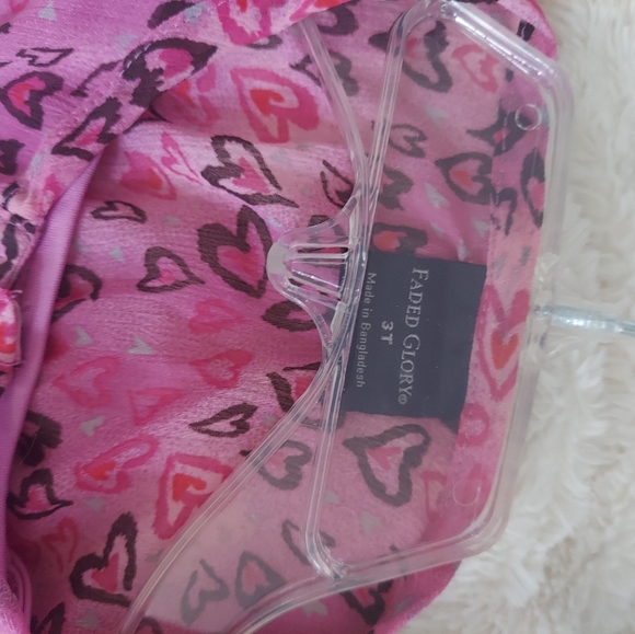 3/$20 Faded Glory Tank Lined Sheer Blouse - Picture 6 of 7